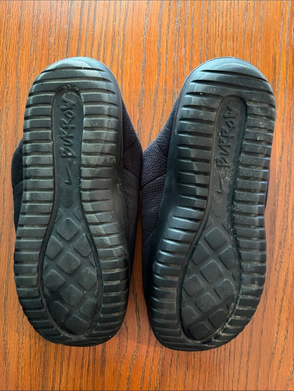 Nike Men's Black Slip-On Zippered Casual Slippers